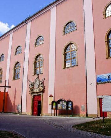 KOŚCIÓŁ PW. ŚW. JANA CHRZCICIELA